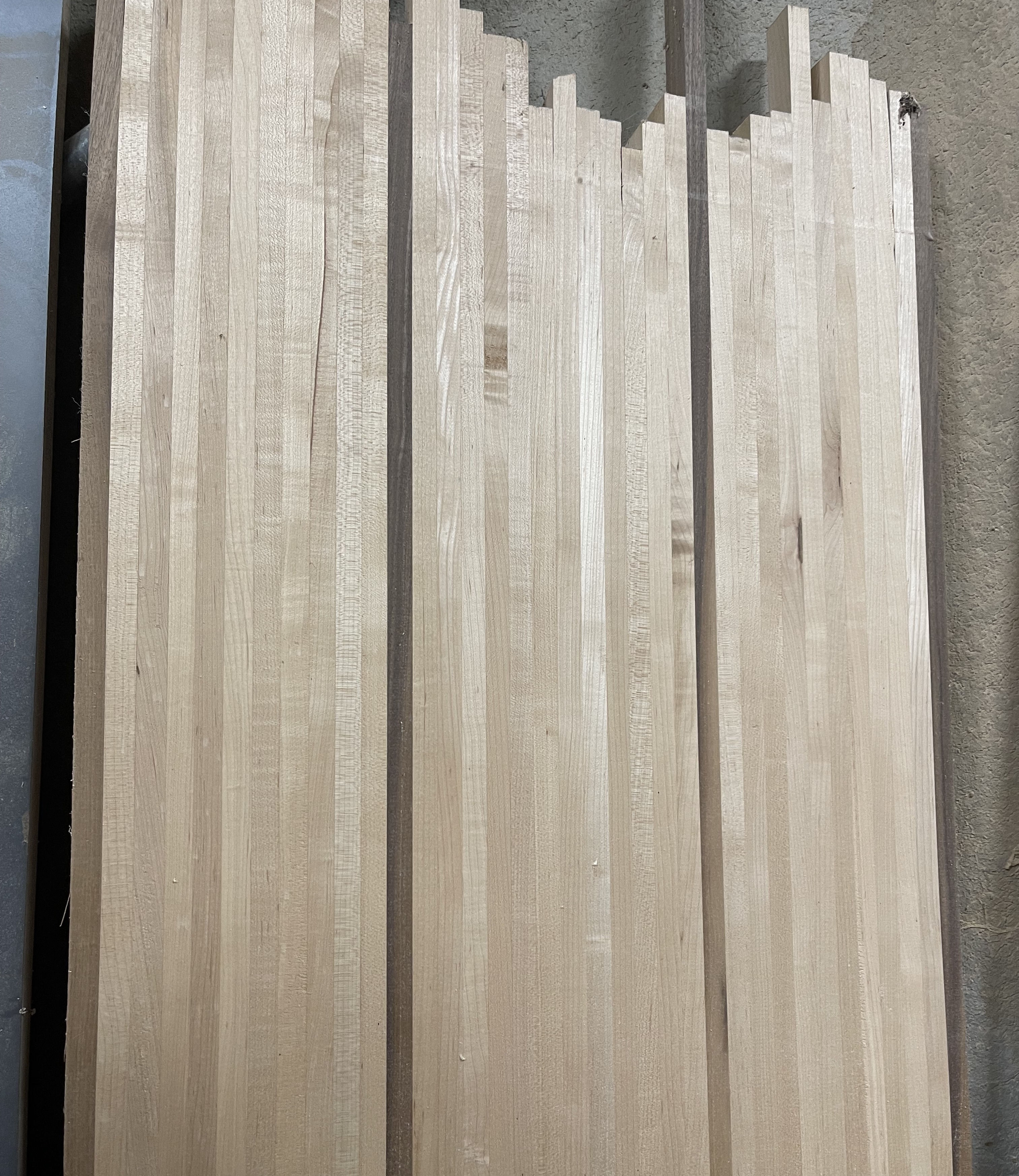 DD Bowling Cutting Board RAW